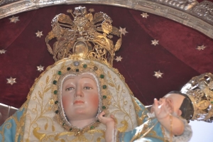 Guía veneró a su patrona Santa María de Guía