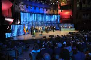 El presidente reclama respeto para Canarias y llama a exigirlo “con orgullo y sin complejos”