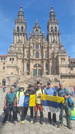 Un grupo de ciudadanos de Guía realizaron el Camino Primitivo de Santiago/ Frances