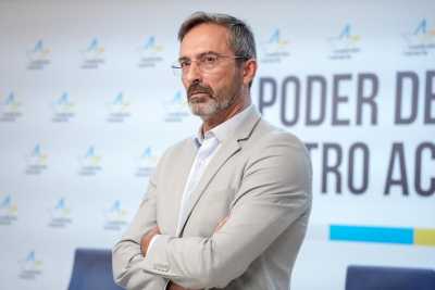 Las Cortes apoyan la iniciativa de Coalición Canaria para adaptar el Verano Joven a la realidad insular