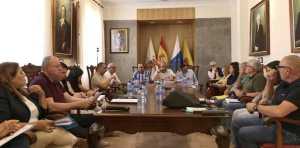 La pregunta de Juntos por Guía en el último pleno consigue que el Ayuntamiento de Guía anuncie el pago de las ayudas al estudio 2025/2026