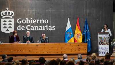 Fernando Clavijo reivindica “una Canarias donde el talento de las mujeres no encuentre barreras”