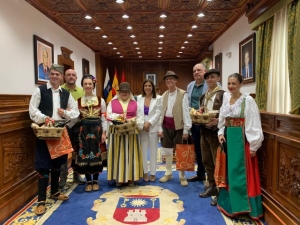 Telde da la bienvenida a los grupos que participan este viernes en la undécima edición del Festival Internacional de Folclore El Salitre del Faycán