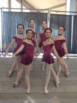 El Ayuntamiento felicita al grupo de alumnas de danza clasificadas para la final del concurso ‘Dancing Stars: Vive tu sueño’