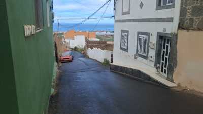 El Ayuntamiento corta la calle Lomo IV para la reparación de la vía