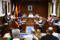 El alcalde de Telde anuncia que mejorará las sedes de los grupos políticos municipales de la oposición