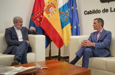 Clavijo propone a Sánchez la aprobación de un Decreto Ley específico para los asuntos canarios pendientes