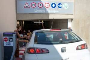 Abre el nuevo parking público  de Arguineguín