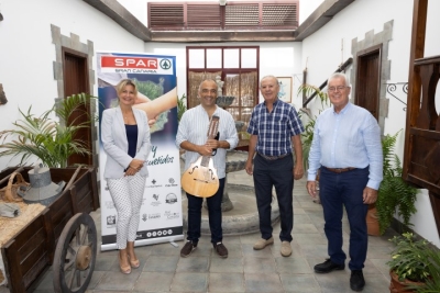Spar Gran Canaria y la Fundación Ochosílabas renuevan su compromiso para promover la cultura canaria