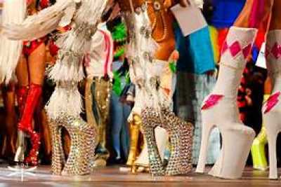 Arranca el Carnaval en los cinco distritos de la ciudad