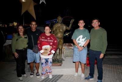 Playa de Mogán inaugura la escultura de  su &#039;niño fino&#039;, Pedro Jesús Jiménez Rivero